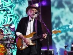 Умер соучредитель Grateful Dead, гитарист Боб Уэйр
