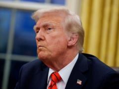 Трамп склоняется к ударам по Ирану - СМИ
