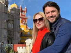 Притула поздравил жену с 41-летием и показал милую открытку от дочерей