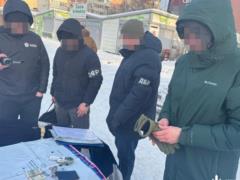 На Волыни разоблачили чиновника ТЦК на взятках