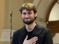 Звезда хора  Гомін , который с 9 лет жил без родителей, развеял стереотипы об интернатах и раскрыл, почему считает маму с папой 
