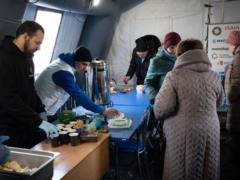 В Украине развернут мобильные кухни и пункты со спальными местами