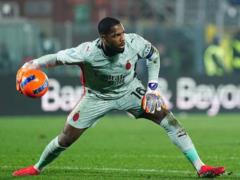 Milan talked about the new long-term contract with Maignan - Romano