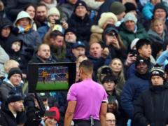 Guardiola harshly criticized the debutant referee after the VAR episode