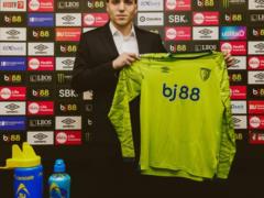Bournemouth loaned Lazio goalkeeper
