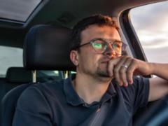 Когда следует переключать передачи: золотое правило для водителей-новичков