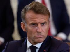 Франция продолжит давление на Россию и готовит новые санкции — Макрон
