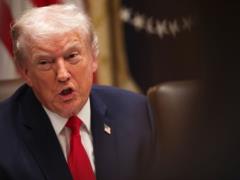 Трамп подал иск к собственному правительству из-за утечки налоговых деклара