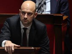 Европе нужен прямой контакт с Россией - глава МИД Франции