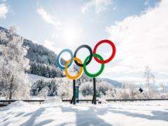Украинские спортсмены прибывают в олимпийские деревни Италии