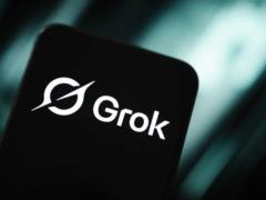 Скандал не остановил Grok: чат-бот продолжает  раздевать  мужчин