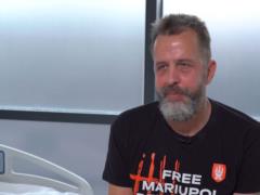 Защитник Мариуполя Вадим Гуцаленко, который провел три года в плену РФ, начал путь посттравматического роста вместе с  Сердцем А