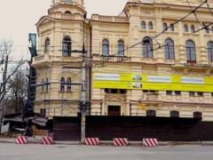 Масштабное разграбление оккупантами музея в Херсоне: выявлены подозреваемые