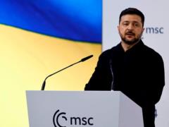 Зеленский отреагировал на смену главы делегации РФ