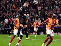 Galatasaray at the goal of the shootout, putting Juventus in the Champions League