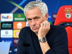 Mourinho: If it s like that in so many stadiums with one and the same graver, it s not like that here