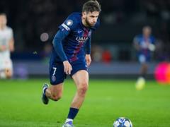 Kvaratskhelia repeating the Champions League anti-record