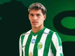 Karpaty signed the 20-year Brazilian fighter Erika