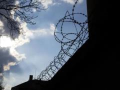 Исполнительная служба прокомментировала заявления об особенной камере для Магамедрасулова