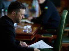 Зеленский срочно созвал селектор из-за ситуации с электричеством: что изменится в регионах