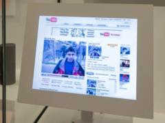 В Британии воссоздали YouTube образца 2006 года: раритет показывают в музее