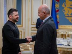Зеленский встретился с верховным комиссаром ООН по делам беженцев