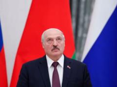 Лукашенко предлагал мне ударить по Мозырскому НПЗ — Зеленский