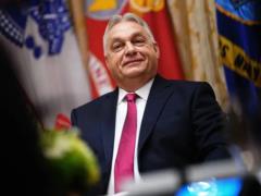Орбан усиливает антиукраинскую риторику перед выборами: школы получают письма о минировании якобы на украинском языке