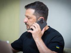 Зеленский проводит переговоры с Фицо
