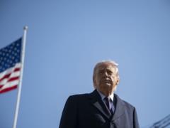 Трамп  был бы не против  снять санкции с России