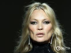 52-летняя Кейт Мосс ошеломила публику откровенным образом на Неделе моды в Милане: супермодель одела платье с вырезом на спине н