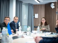 Свириденко сообщила о начале ямочного ремонта дорог