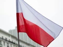 Польша вводит новые правила для украинских беженцев: что изменится