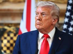 Трамп намекнул на смену власти в Иране и наличие кандидатов