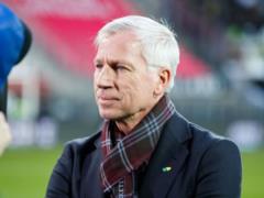 Pardew - about Arsenal: When you marvel at them from the coach s point of view - the stench is even more professional