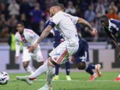 Lyon drew a draw in the match against FC Paris