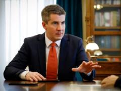 У Орбана готовятся надолго  задержать  украденные деньги Ощадбанка