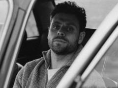 «Время перемен»: Артур Логай сбрил волосы на камеру