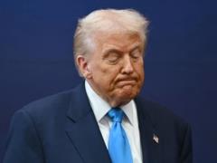 Рейтинг Трампа в США значительно упал - опрос