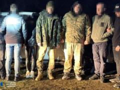 В Украине задержали 13 организаторов схем уклонения от призыва