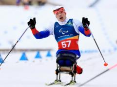 Российский спортсмен посвятил медаль Паралимпиады-2026 Путину