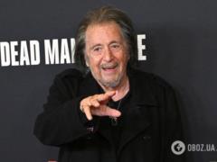 85-летний Аль Пачино впервые за долгое время вышел на красную дорожку с тремя старшими детьми. Редкие фото
