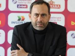 Фернандес: Під таким тиском нелегко працювати