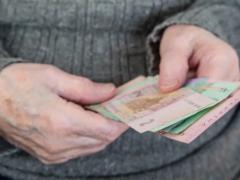 Доплата пенсионерам и уязвимым по 1500 гривен: в Минсоцполитики рассказали, где возьмут деньги