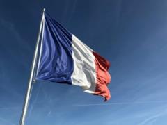 Франция ввела санкции против военных преступников из РФ и пропагандистов
