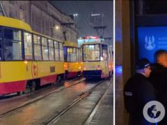 В Варшаве поляк с ножом набросился на украинца в трамвае: очевидцы укротили нападающего