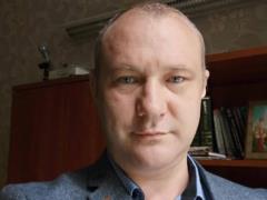 Экс-главу райсуда из Запорожья обвинили в государственной измене