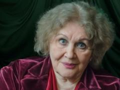 В Украине запустили флешмоб ко дню рождения Лины Костенко