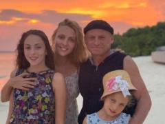 Муж Поляковой признался, как 18-летняя разница в возрасте едва не помешала их роману