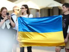 Украинцы массово уезжают из страны Европы: какие причины и что выбирают взамен